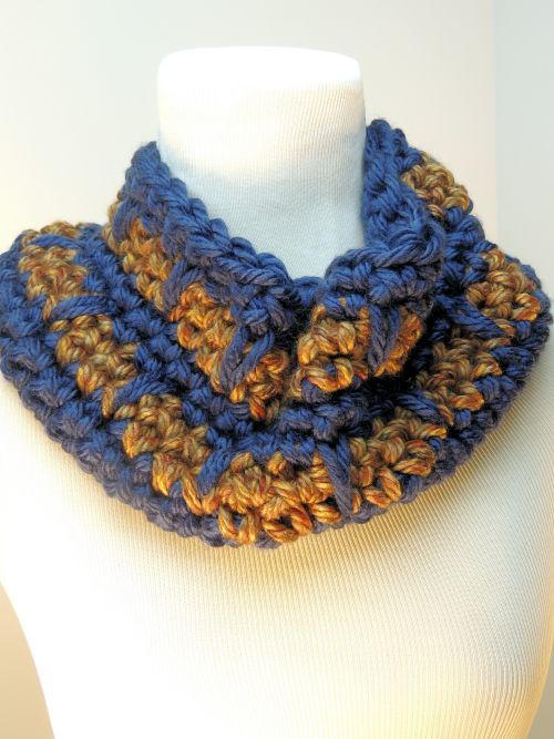 One Hour Spike Stitch Crochet Cowl One Hour Spike Stitch Crochet Cowl