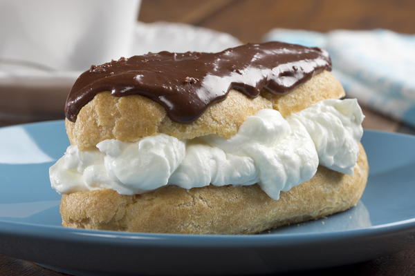 Creamy Cloud Eclairs Creamy Cloud Eclairs