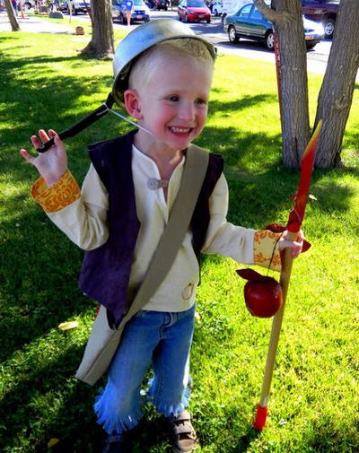 DIY Johnny Appleseed Costume