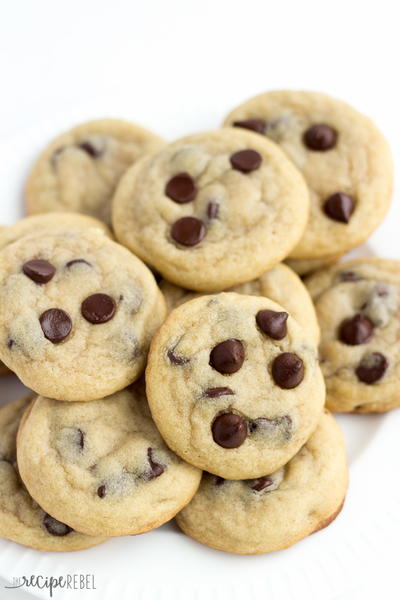 Mom's Chocolate Chip Cookies