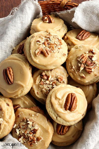 Easy Brown Sugar Pecan Cookies