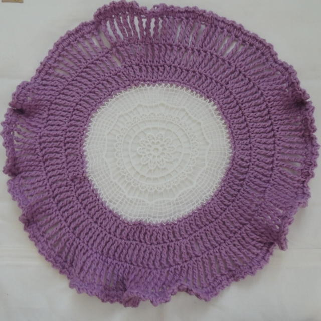 Turn a Paper Doily into a Crochet Placemat