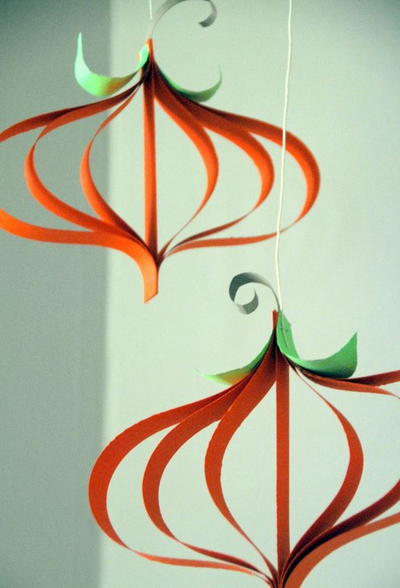 Curly Paper Pumpkin Craft Curly Paper Pumpkin Craft