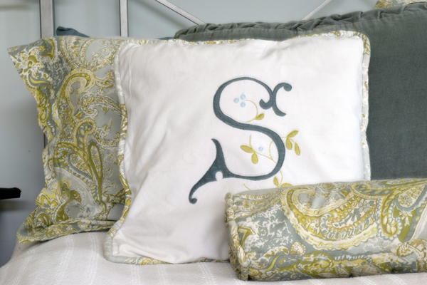 Make Hand-Embroidered Monogram Pillow
