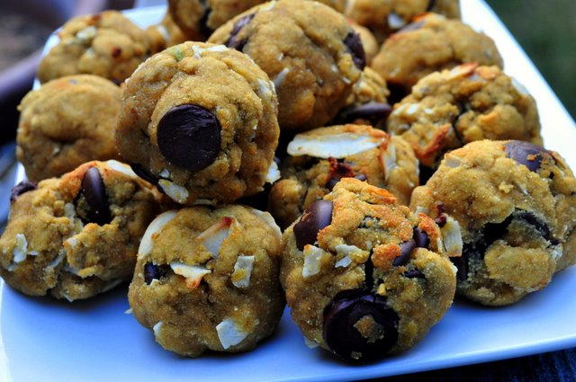 Avocado Cowboy Cookies