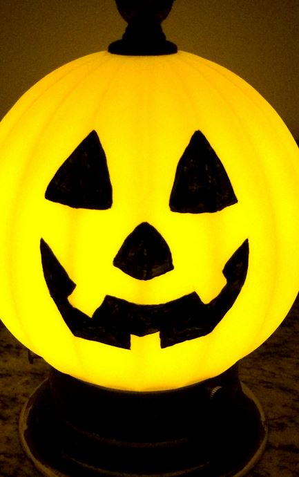 Halloween Jack-o-Lamp Halloween Jack-o-Lamp