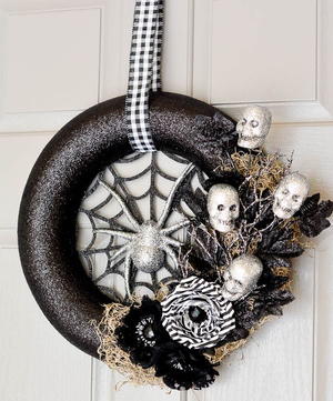Spider Web and Skull Wreath