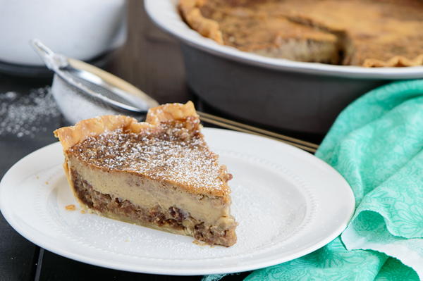 Apple Raisin Custard Pie