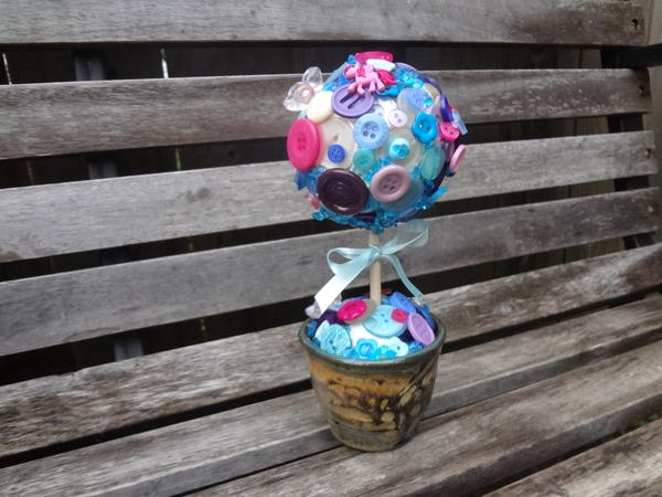 Cute Button Topiary Cute Button Topiary