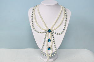 Snow and Shadows Beaded Pearl Necklace Snow and Shadows Beaded Pearl Necklace