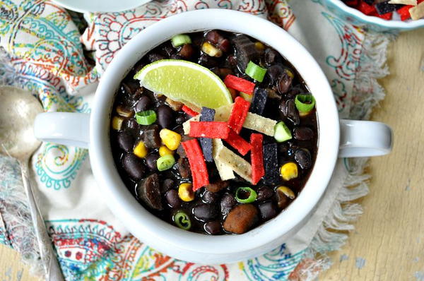 Southwestern Black Bean Soup Slow Cooker Southwestern Black Bean Soup_2