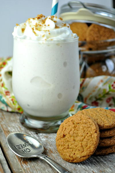 Gingersnap Cookie Protein Shake Gingersnap Cookie Smoothie