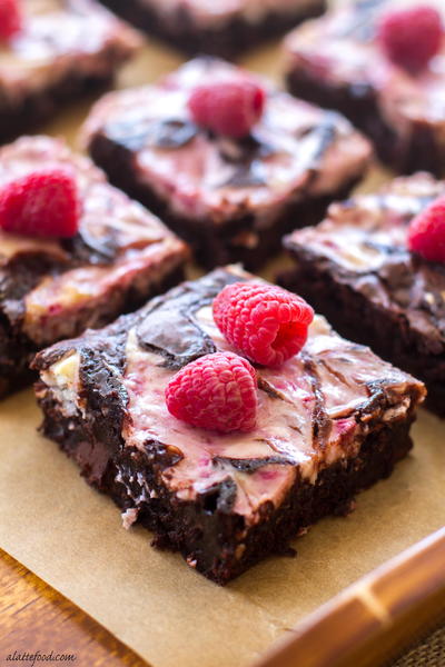 Raspberry Cheesecake Brownies Raspberry Cheesecake Brownies_1