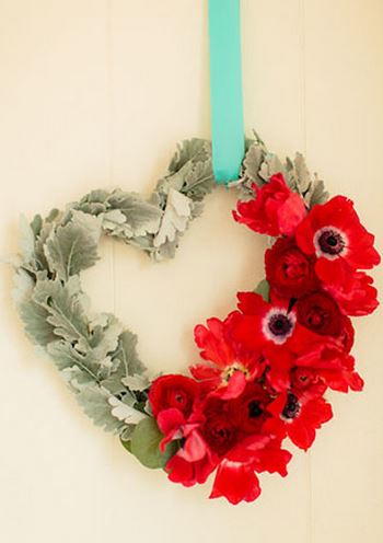Loveable Floral Wreath