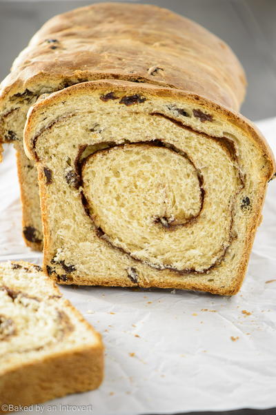 Swirly Cinnamon Raisin Bread Swirly Cinnamon Raisin Bread