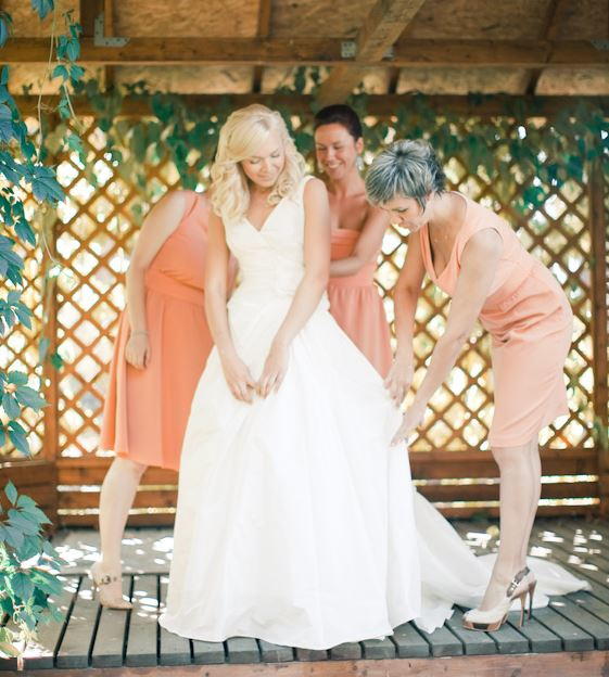 Maid of honor duties Maid of honor duties