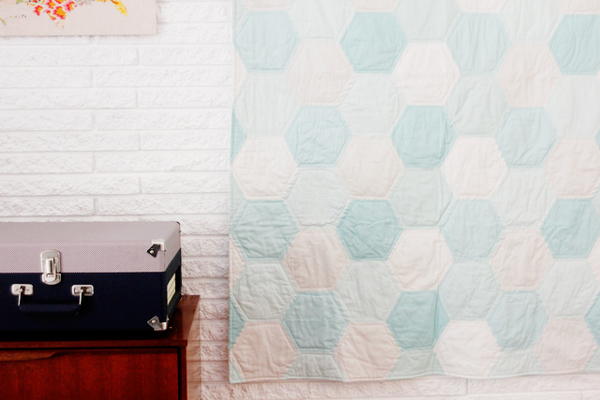 One Hour Hexagon Baby Quilt One Hour Hexagon Baby Quilt