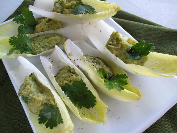 White Bean Cilantro and Endive Appetizer