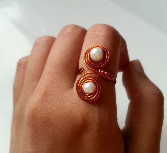 Swirled Wire Pearl Ring Swirled Wire Pearl Ring