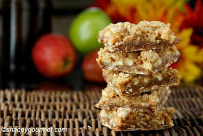 Caramel Apple Crisp Bars