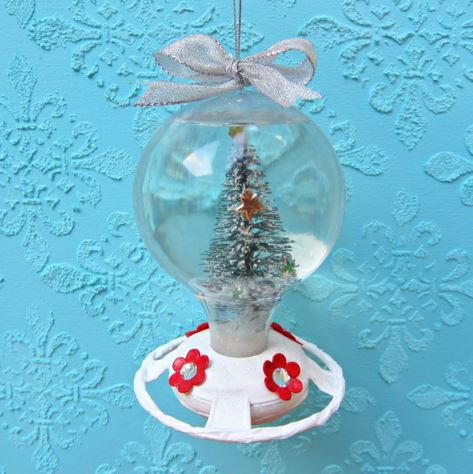 How to Make a Snow Globe from a Hummingbird Feeder How to Make a Snow Globe from a Hummingbird Feeder