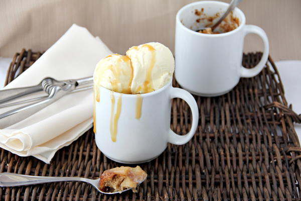 5-Ingredient Apple Mug Cobblers 5-Ingredient Apple Mug Cobblers