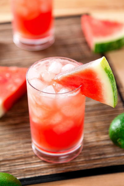 Sparkling Watermelon Cocktail Sparkling Watermelon Cocktail
