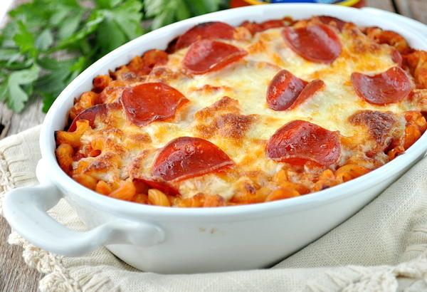 Dump and Bake Pizza Pasta Casserole Dump and Bake Pizza Pasta Casserole