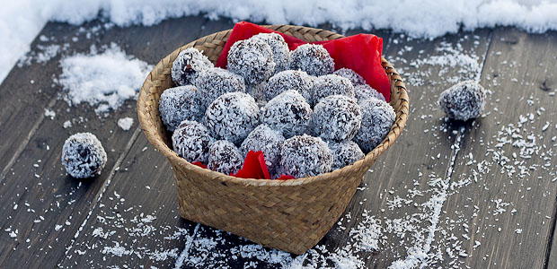 Chocolate Rum Balls