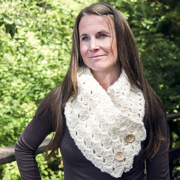 Cross Hatch Button-Up Cowl Crochet Pattern