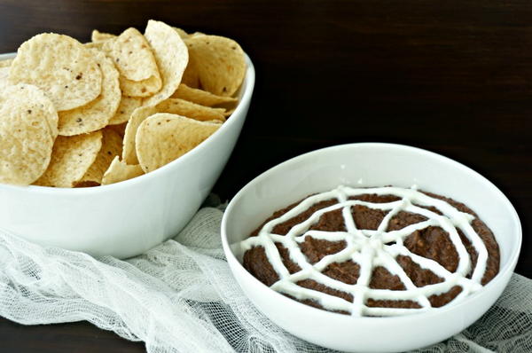 Chipolte Black Bean Spider Dip Chipotle Black Bean Spider Dip