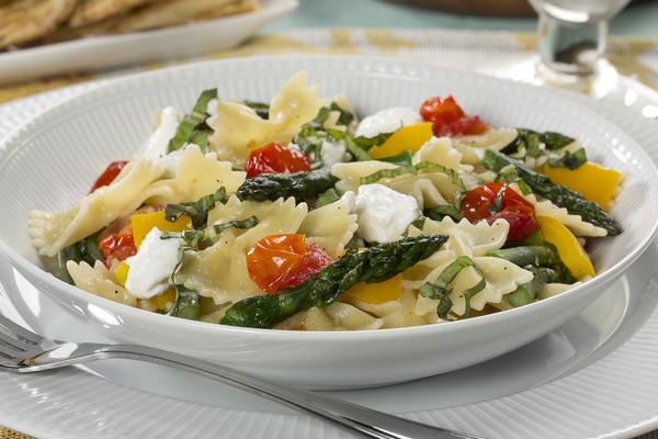 Tossed Spring Veggie Pasta Tossed Spring Veggie Pasta