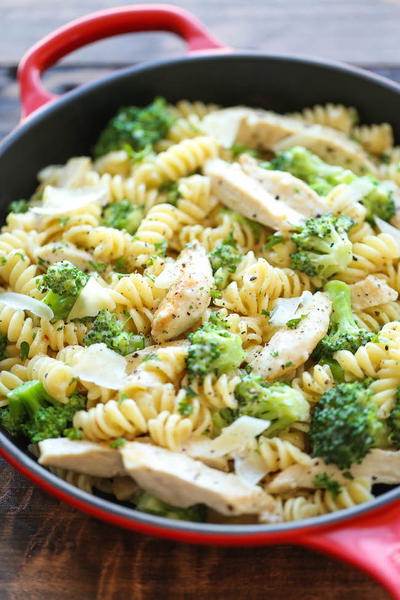 Chicken and Broccoli Alfredo Chicken and Broccoli Alfredo