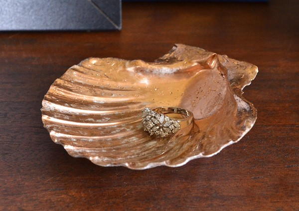 Holder Paper Clip SeaShell   Sea Shell Ring Holder   Beach   Seashell Jewelry Holder