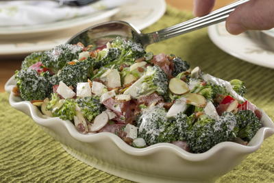 Broccoli Pepper Salad