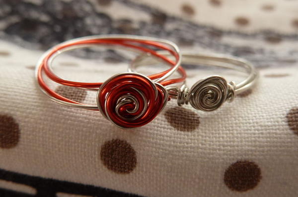 Shimmer and Twist Wire Rings Shimmer and Twist Wire Rings