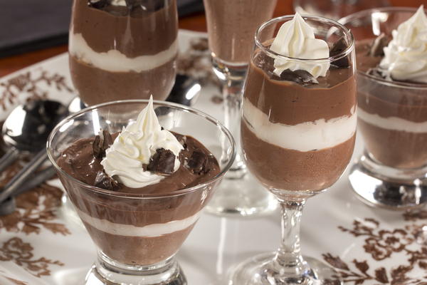 EDR Chocolate Peppermint Parfaits