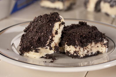 Cookies 'n' Cream Sandwiches