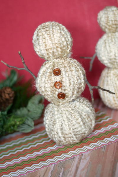 Yarn Wrapped Snowmen Yarn Wrapped Snowmen