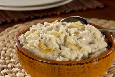 EDR Creamy Garlic Mashed Potatoes
