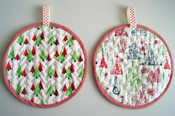 Festive Pot Holder Pattern Festive Pot Holder Pattern