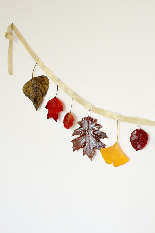 DIY Fall Leaves Garland DIY Fall Leaves Garland