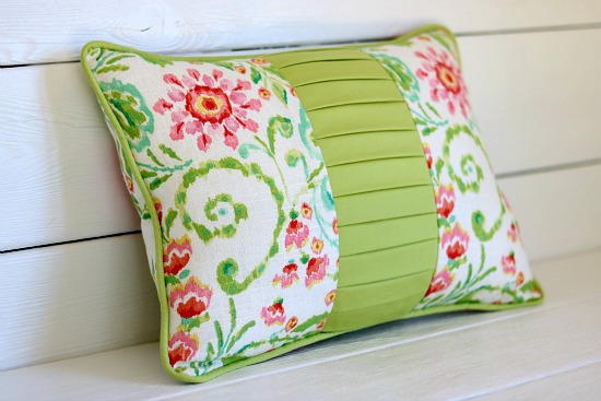 Color Block Pillow With A Twist