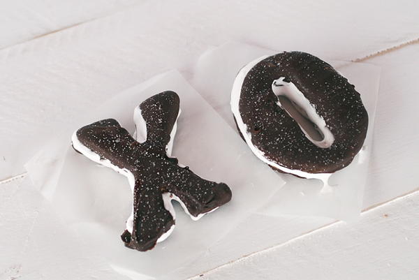Hugs and Kisses Valentine Smores Hugs and Kisses Valentine Smores