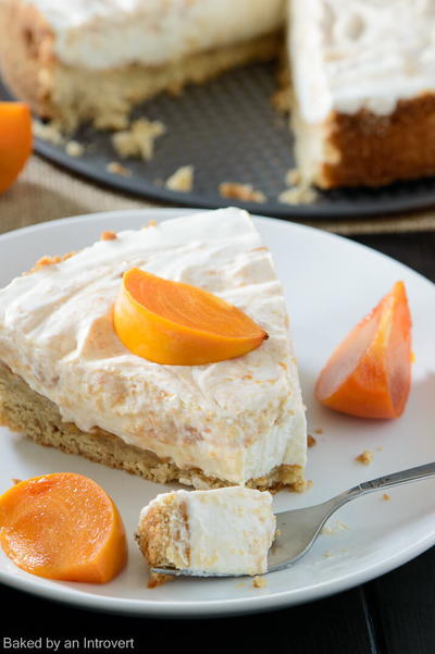 Honey Yogurt Persimmon Pie