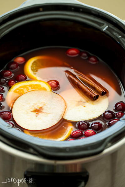 Slow Cooker Cranberry Apple Cider Slow Cooker Cranberry Apple Cider