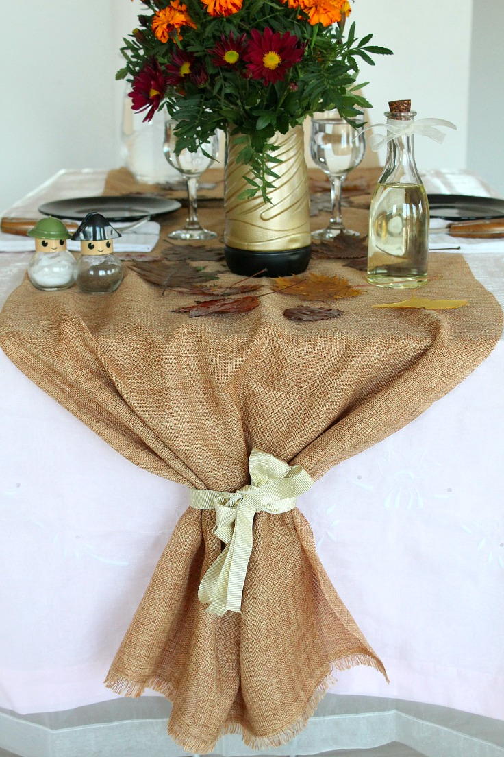 Diy Thanksgiving Burlap Table Runner