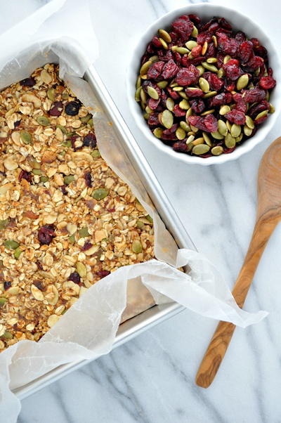 Fall Harvest Granola Bars Fall Harvest Granola Bars