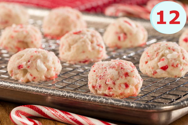 Peppermint Crunch Balls Peppermint Crunch Balls