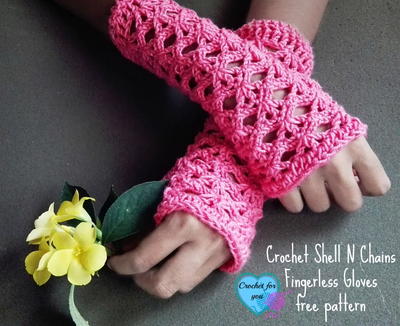 Crochet Shell Fingerless Gloves